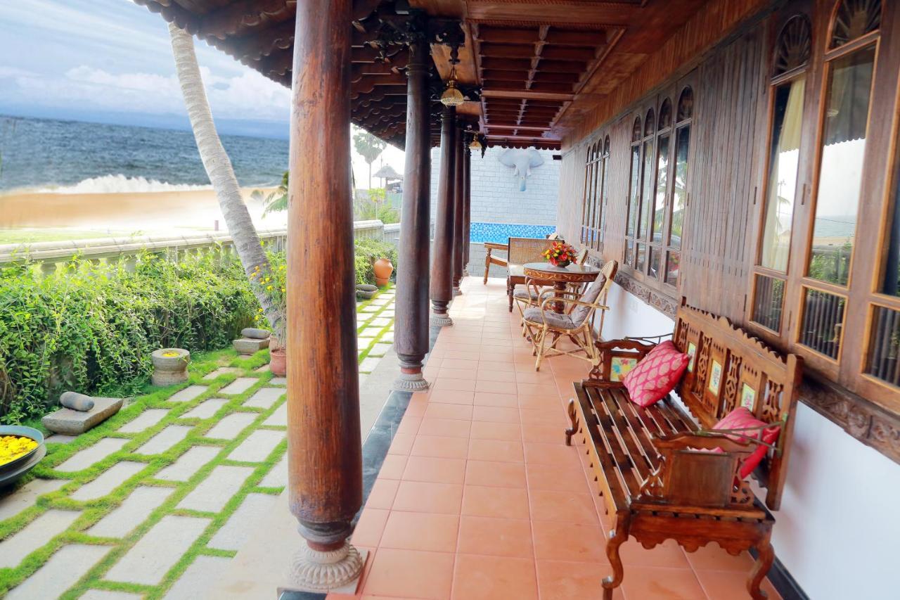 מלון קובאלאם Ayursoma Ayurveda Royal Retreat מראה חיצוני תמונה