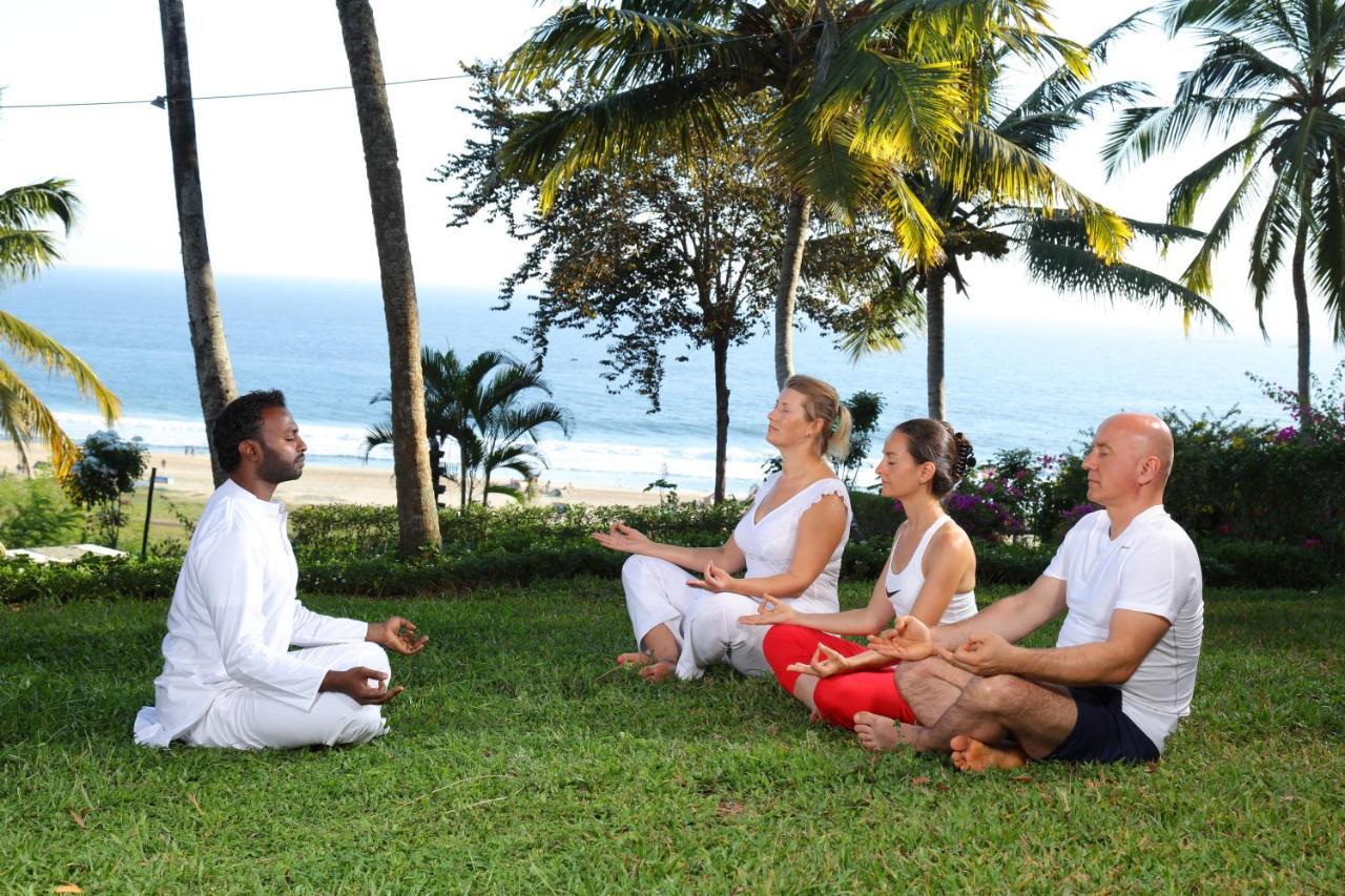 מלון קובאלאם Ayursoma Ayurveda Royal Retreat מראה חיצוני תמונה